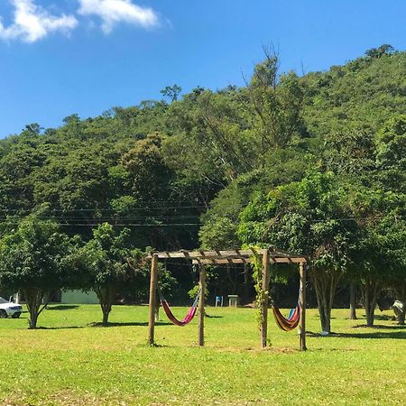 Pousada E Camping Recanto Da Praia Capitólio Eksteriør billede