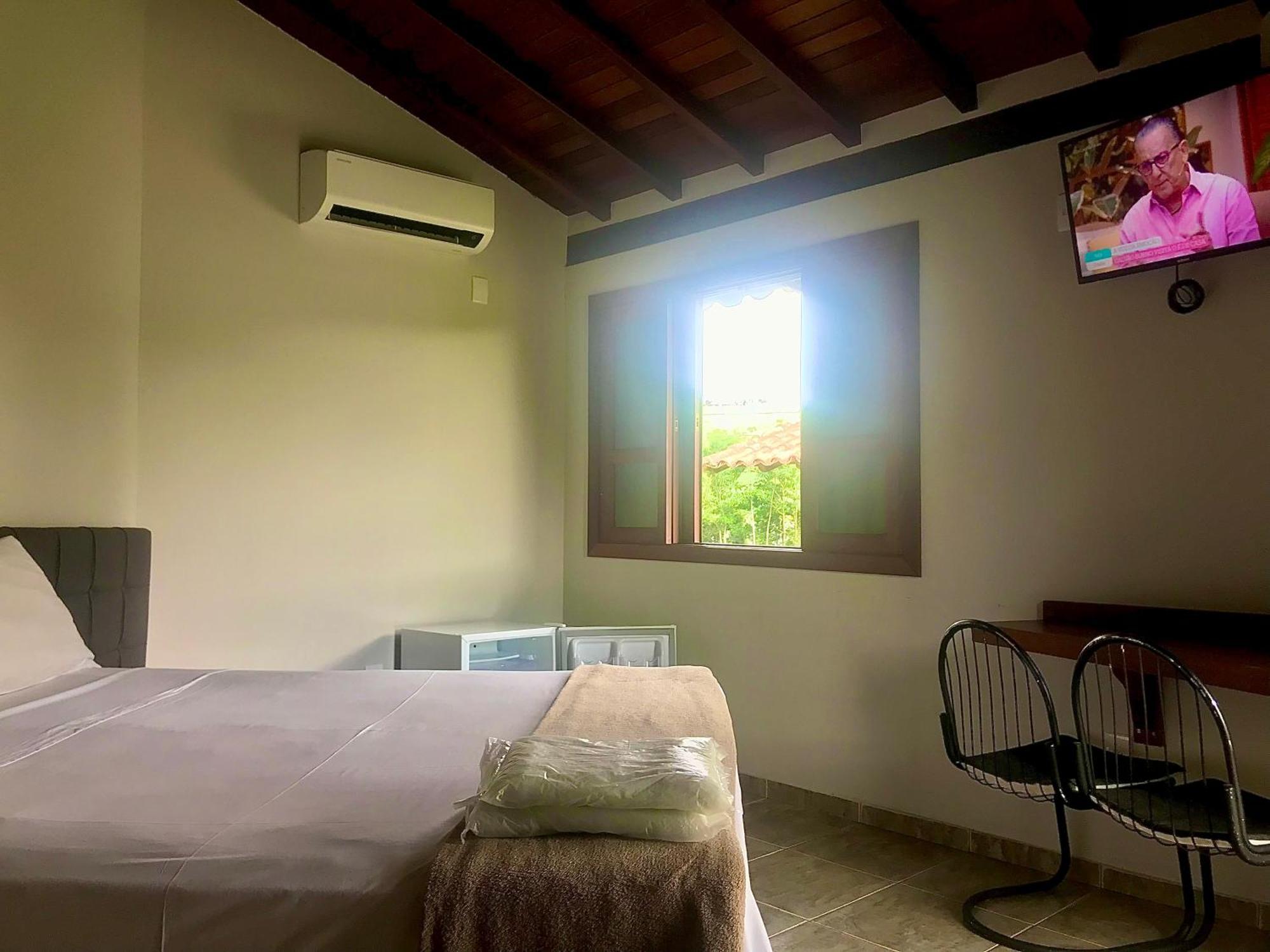 Pousada E Camping Recanto Da Praia Capitólio Eksteriør billede